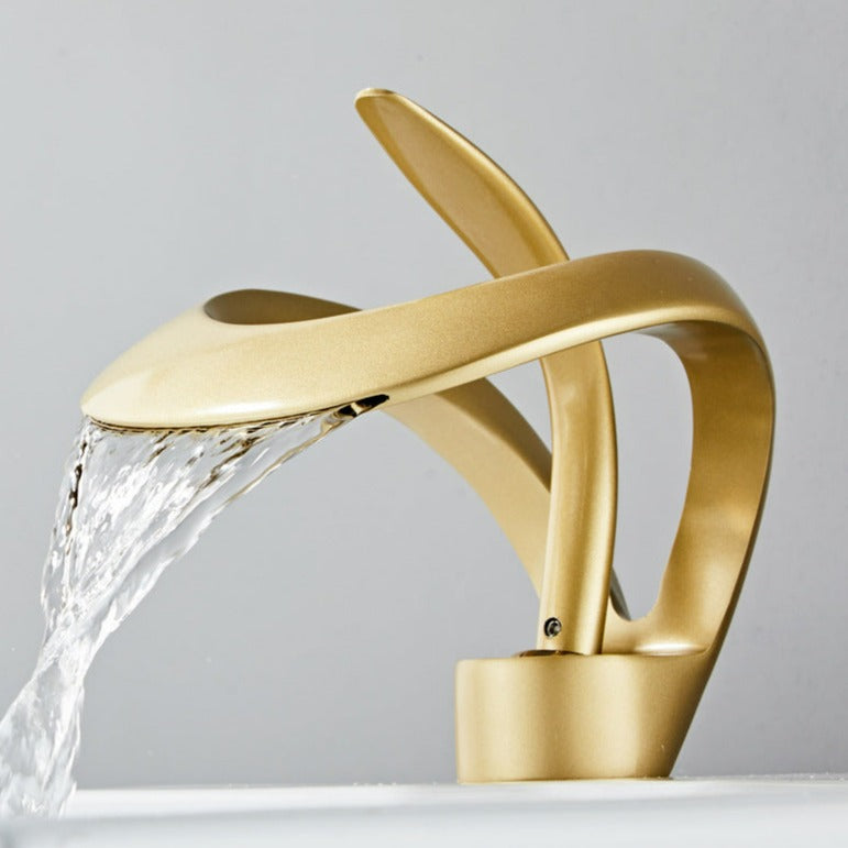 Robinet Salle De Bain Moderne – Design Courbé Et Élégant