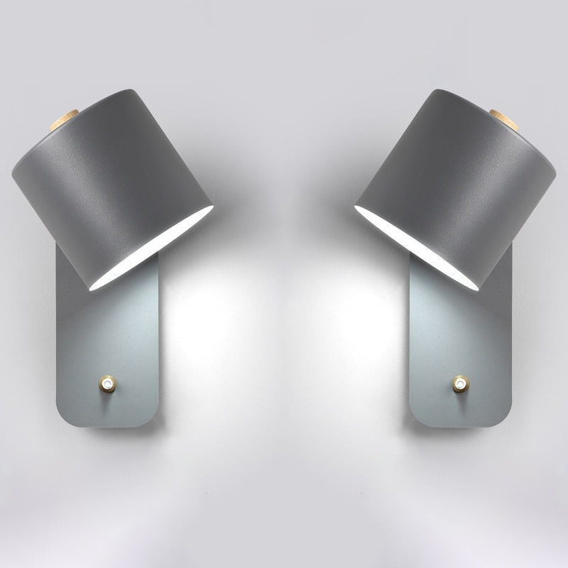 Illuminazione a Parete Moderna – Interruttore Integrato e Accensione Pratica