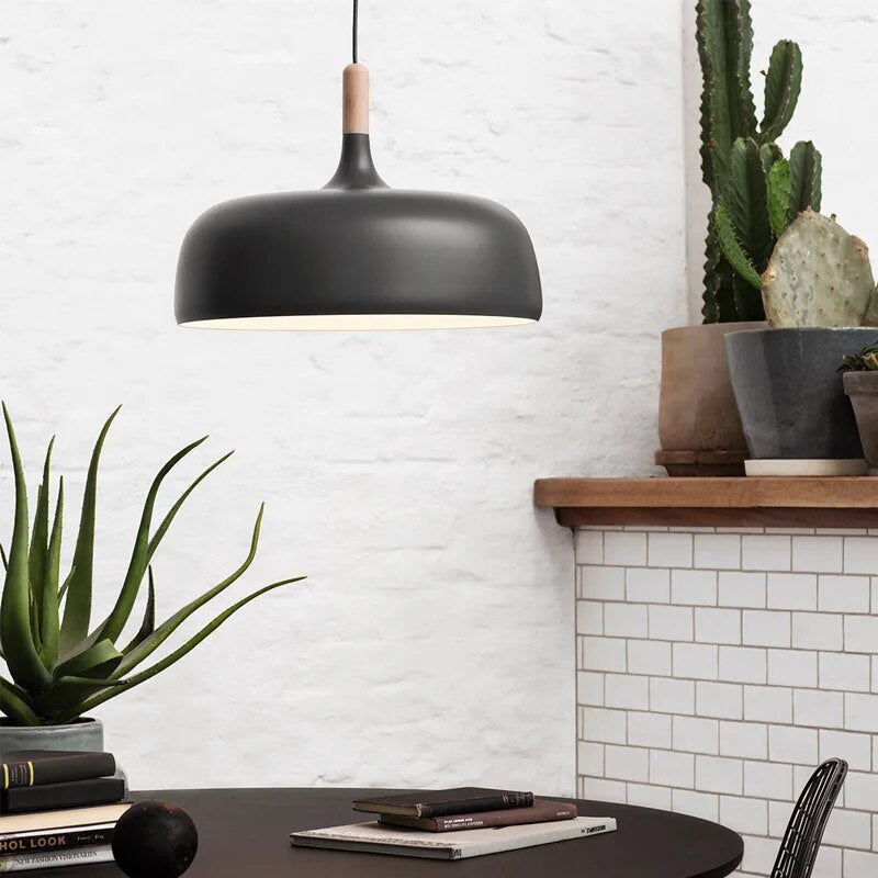 Lampa LED wisząca nordycka – Smukła linia i miękkie oświetlenie
