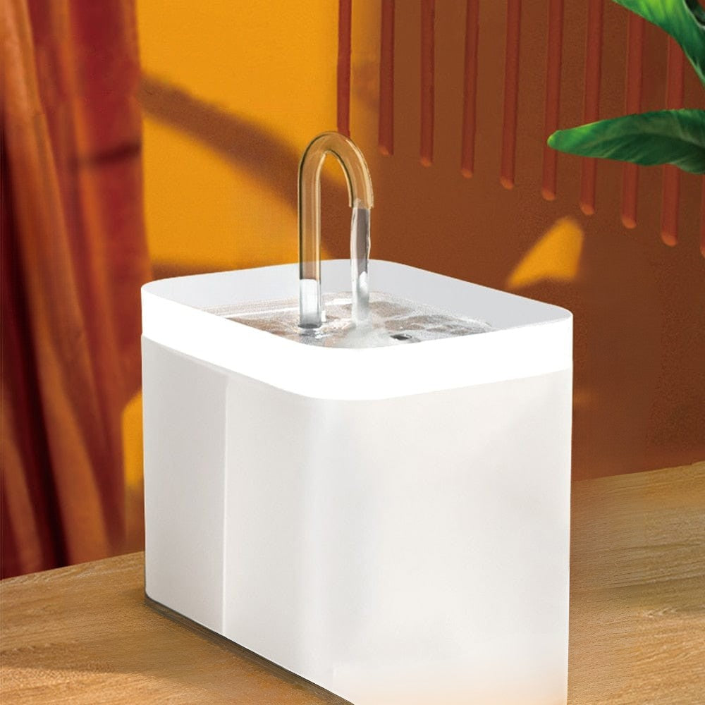 Fonte De Água Para Animais – Circulação Contínua E Filtração Eficaz