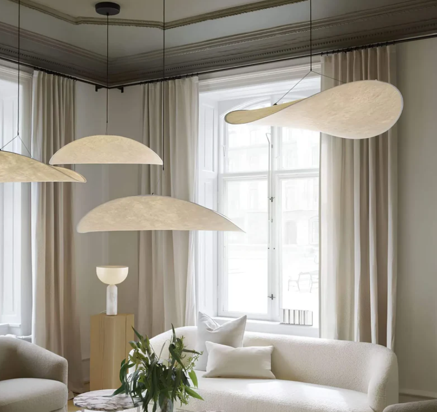 Lampa sufitowa rzemieślnicza – naturalna i autentyczna elegancja 