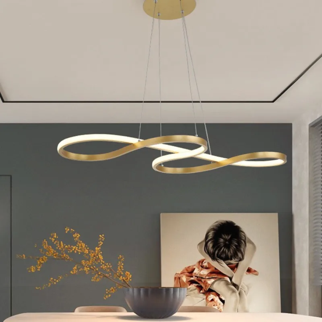 Nowoczesny żyrandol LED w kształcie pierścieni – elegancki i futurystyczny design 