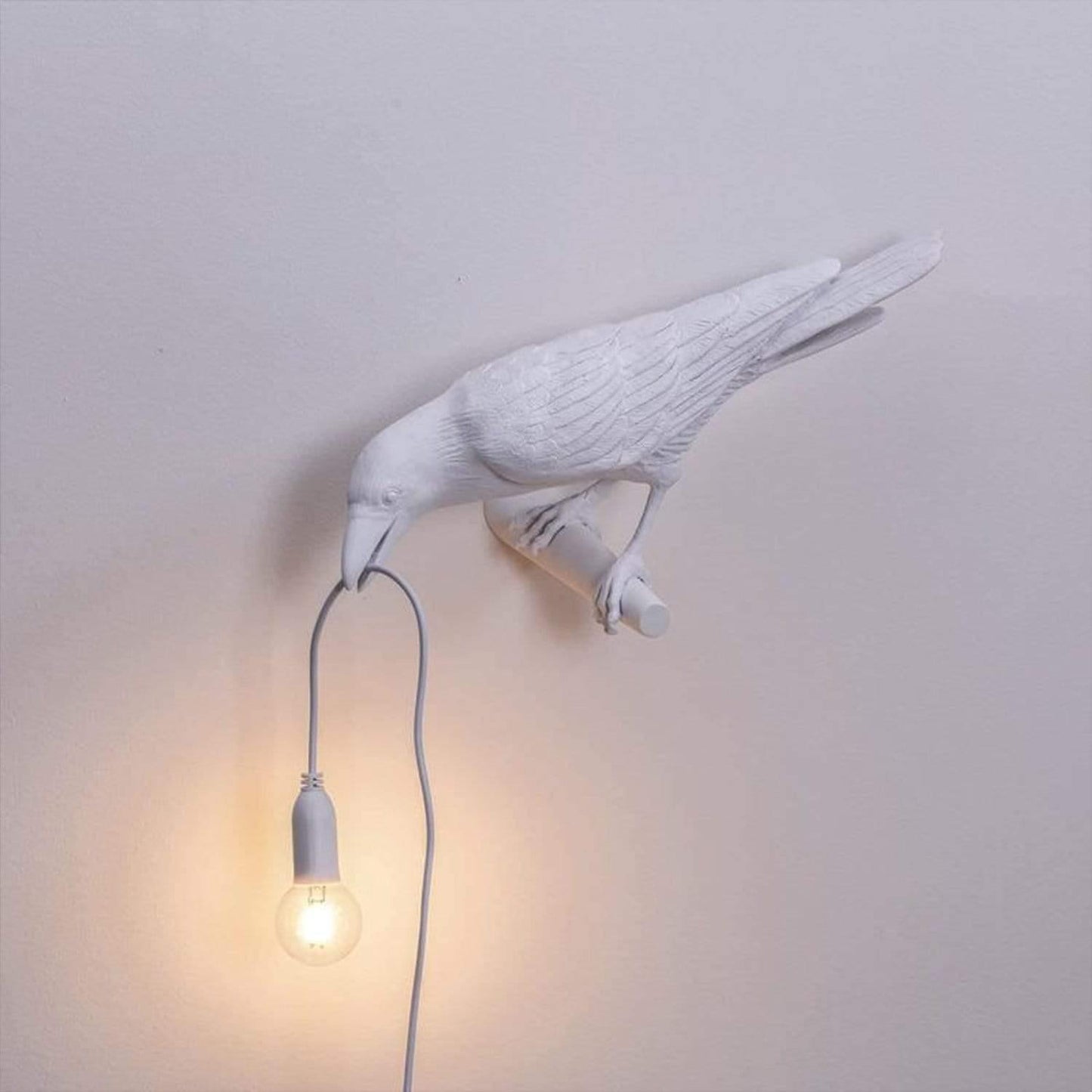 Lampada Decorativa — Corvo per un Atmosfera Misteriosa 