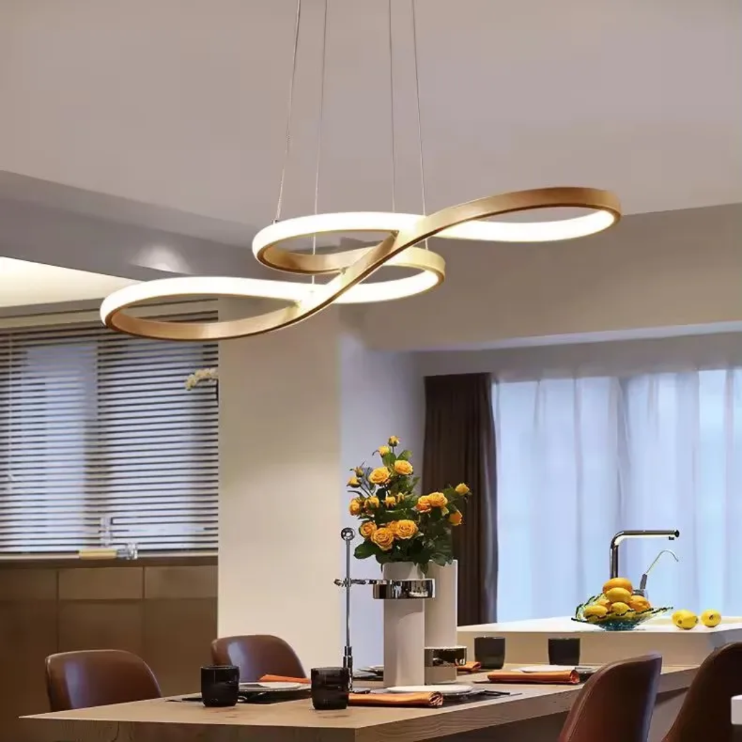Nowoczesny żyrandol LED w kształcie pierścieni – elegancki i futurystyczny design 