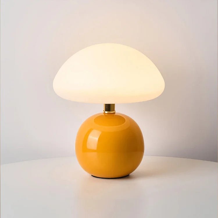 Stolní lampa ve tvaru houbě – elegance a originalita 