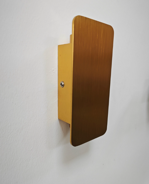 Minimalistisk LED-vägglampa – Subtilt ljus och samtida linje 