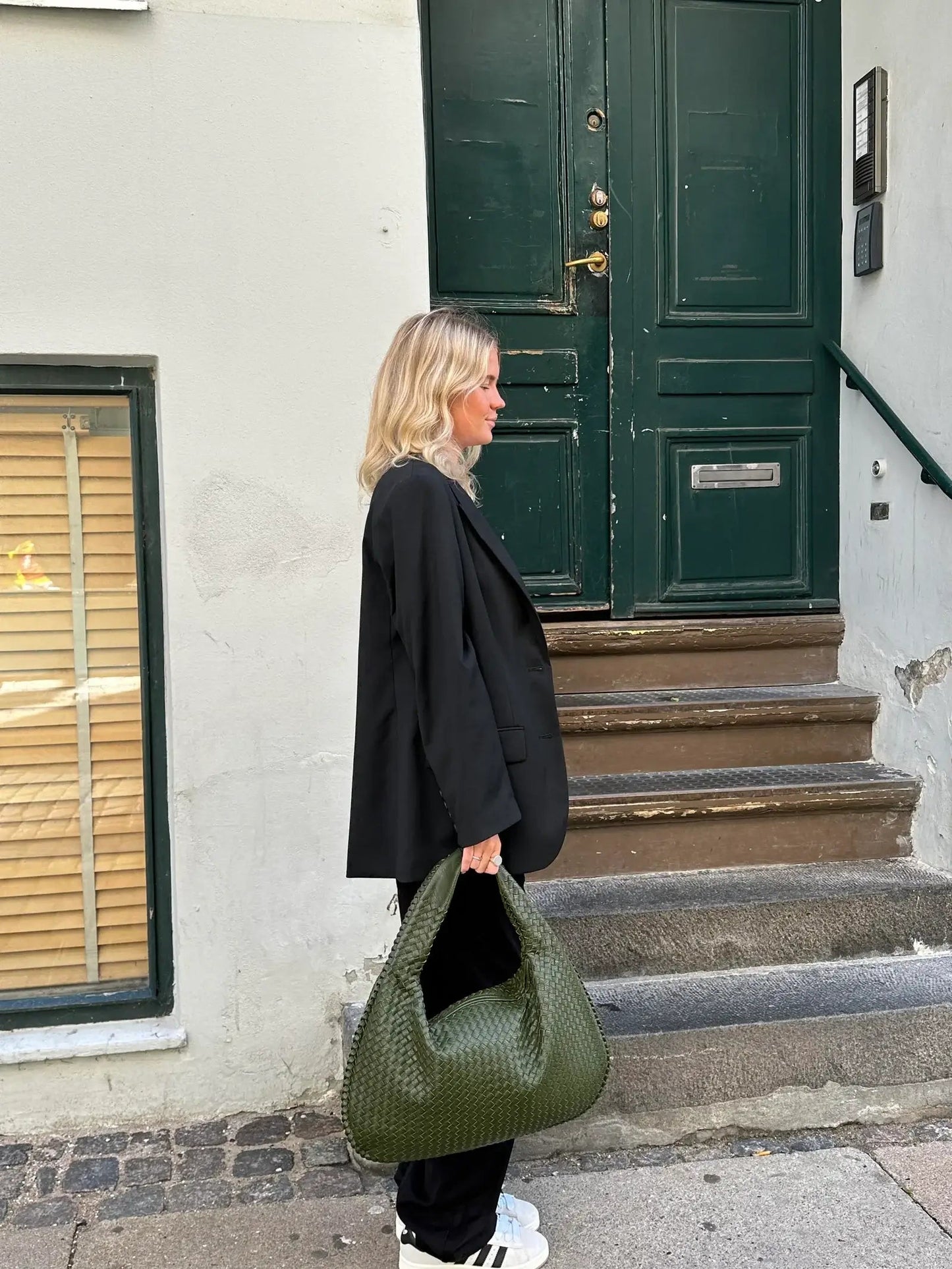 Josiane | Håndveske i flette – Håndverksmessig eleganse og tidløs sjarm 