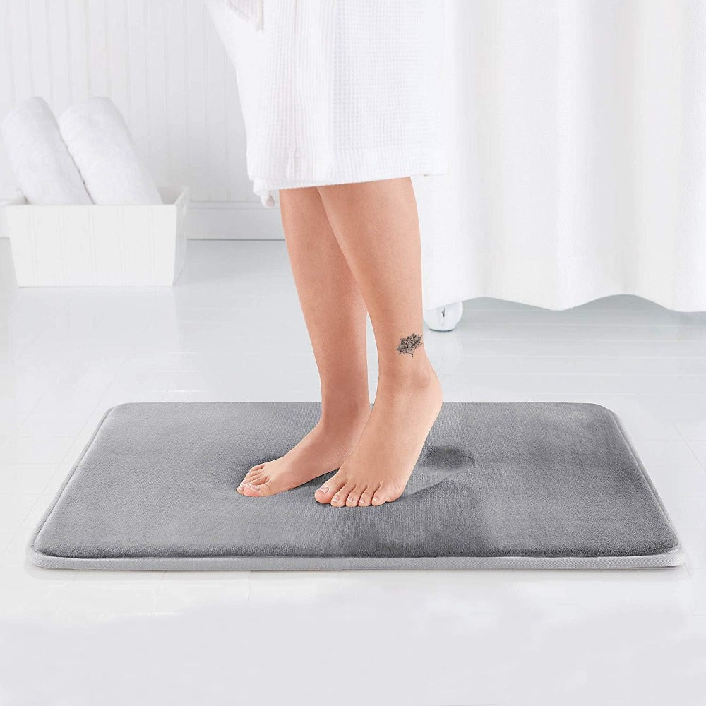 Alfombra de baño de espuma con memoria – Confort suave y soporte óptimo 