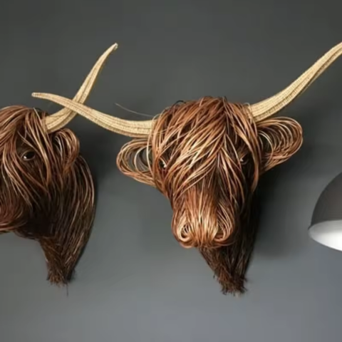 牛の頭の編み込み – 自然の壁アート 