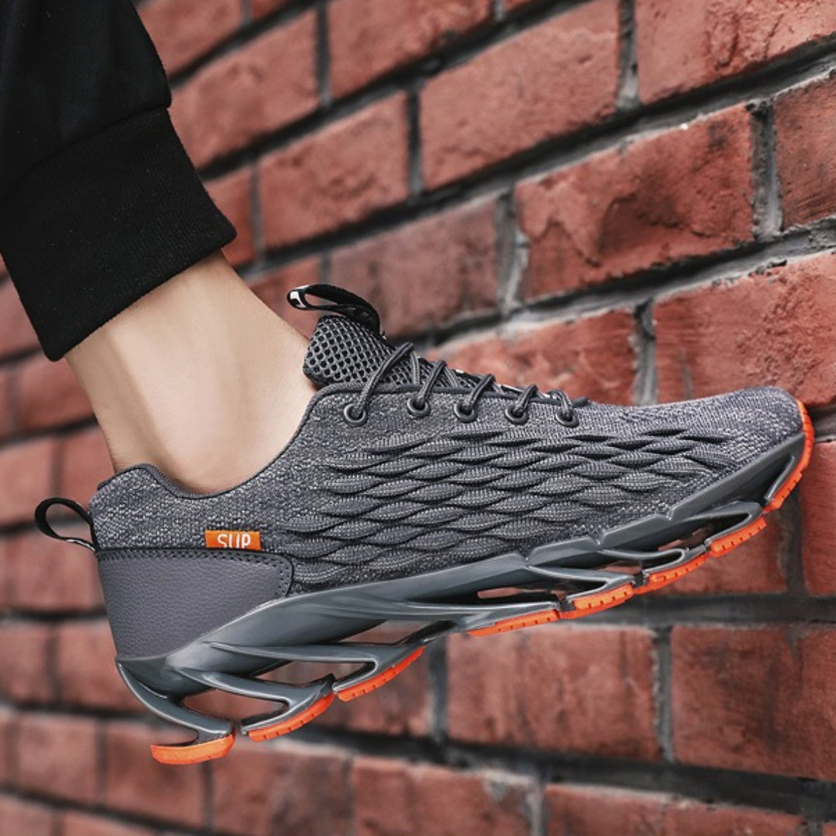 Scarpe da Corsa Uomo – Comfort e Prestazioni 