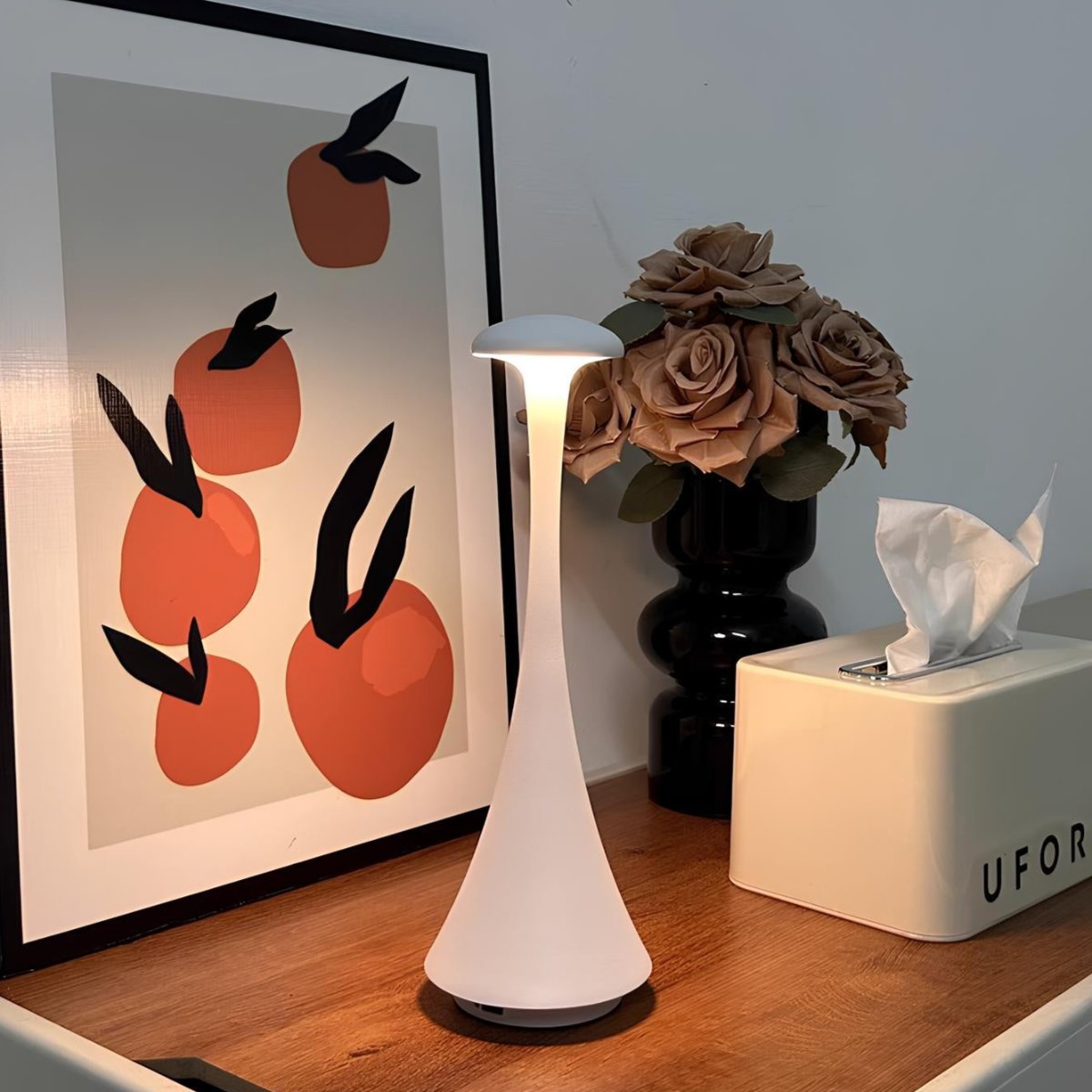 Lámpara de Mesa Elegante – Elegancia y Modernidad 