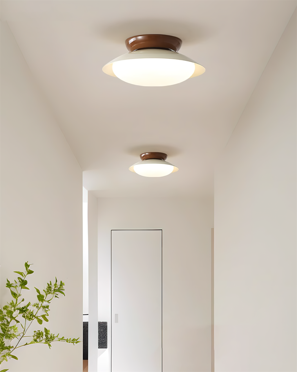 Rund LED-taklampe - naturlig glød og diskret eleganse