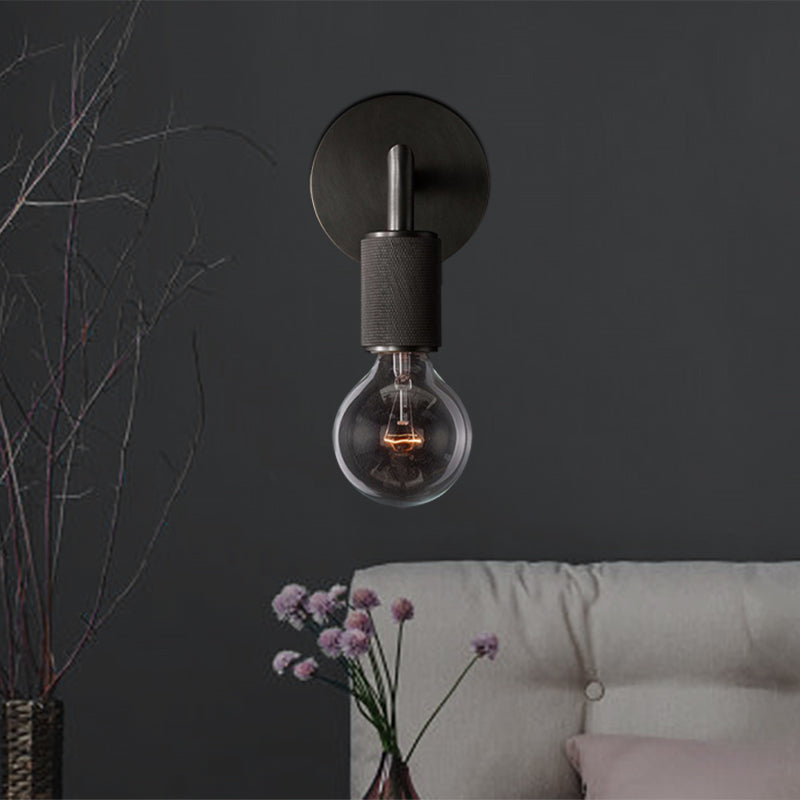 Klasická nástenná lampa – Štýlové a elegantné osvetlenie 