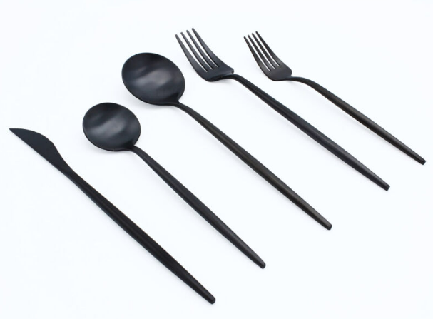 Conjunto de Cubiertos de Lujo – Para una Mesa Elegante y Distinguida 