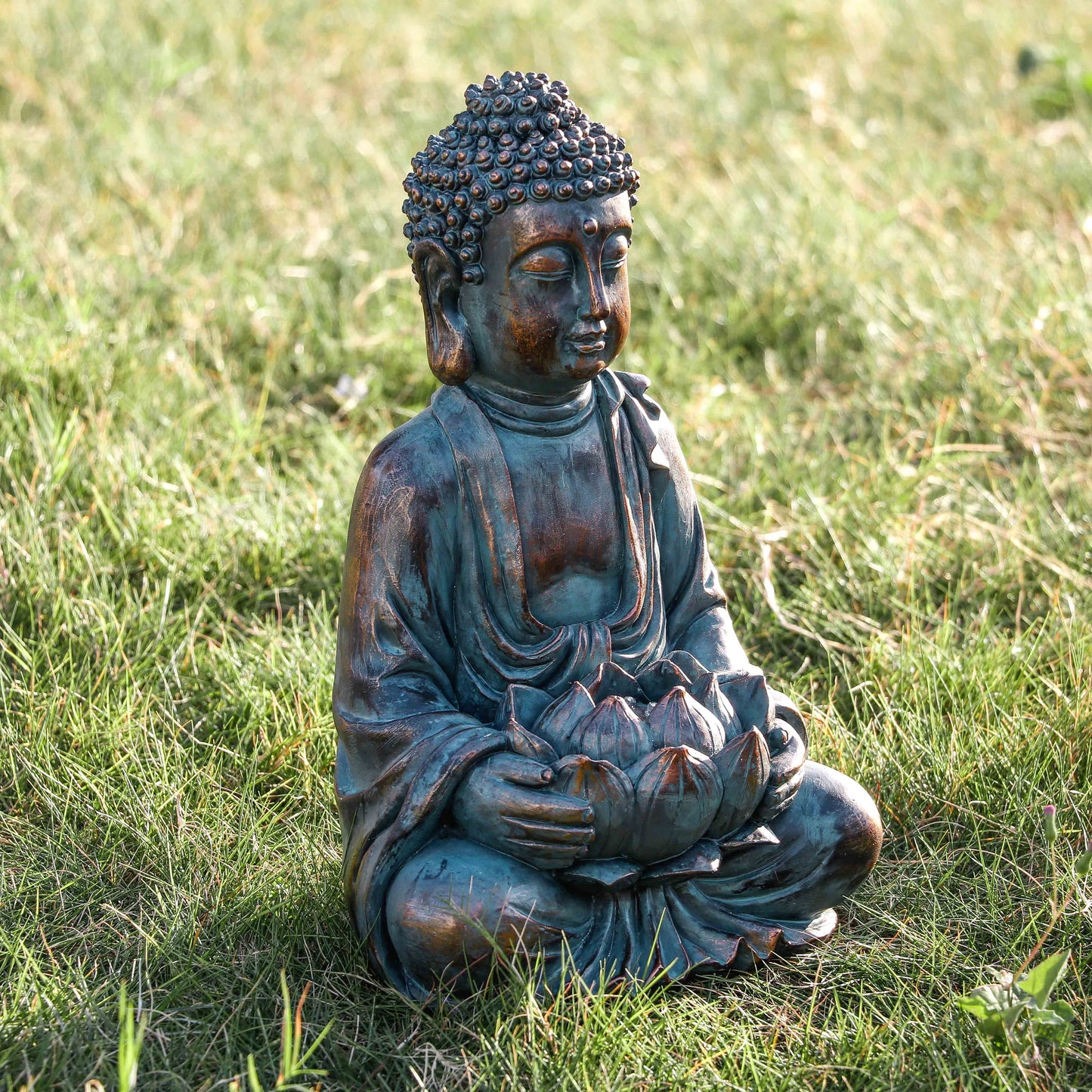 Solar Buddha til udenfor